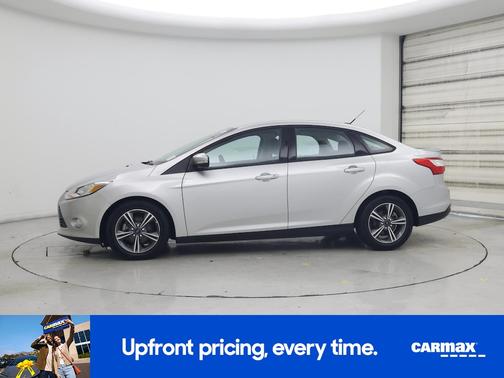 Silver 2014 Ford Focus SE