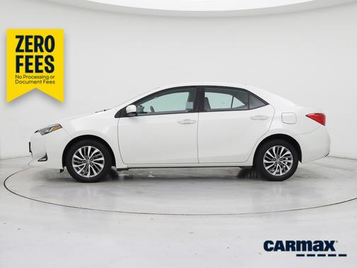 White 2019 Toyota Corolla XLE