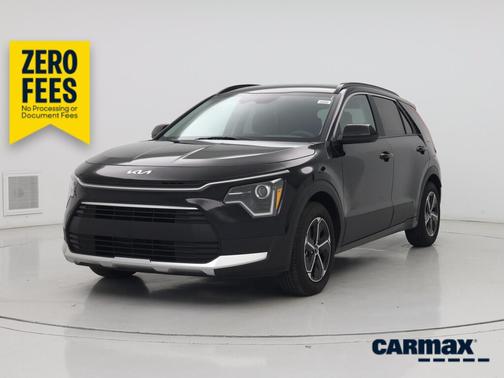 Black 2025 Kia Niro LX