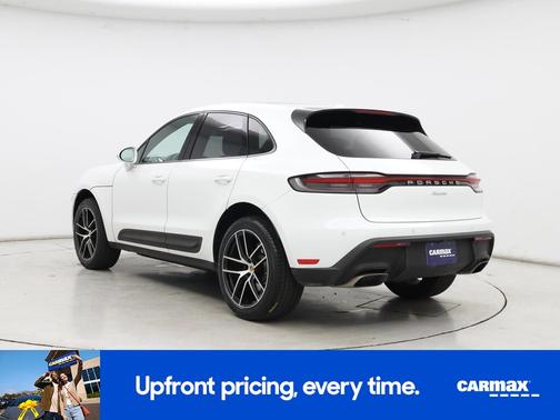 White 2022 Porsche Macan