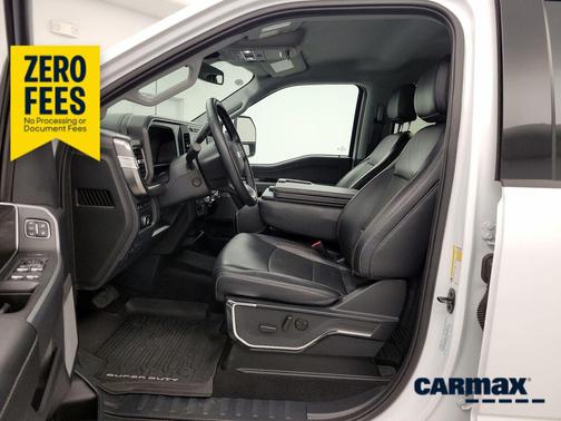 White 2023 Ford F-250 Lariat