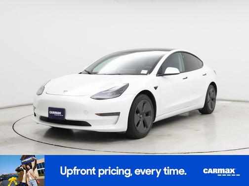 White 2022 Tesla Model 3