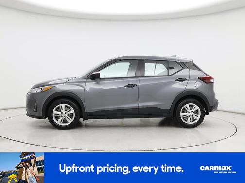 Gray 2023 Nissan Kicks S