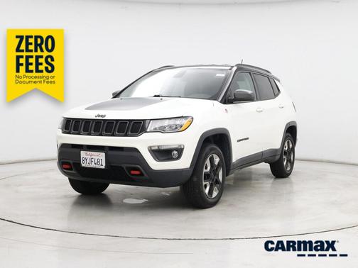 White 2018 Jeep Compass Trailhawk
