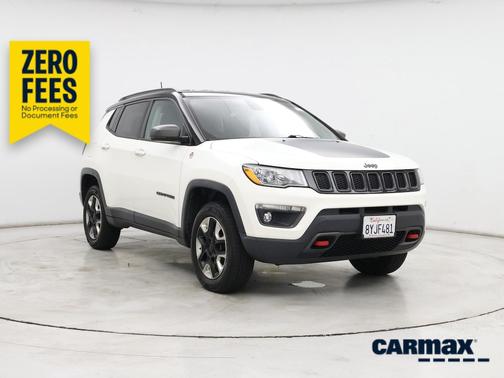 White 2018 Jeep Compass Trailhawk