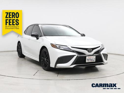 White 2024 Toyota Camry XSE