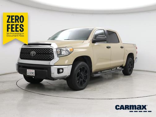 Tan 2020 Toyota Tundra SR5
