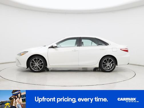 White 2015 Toyota Camry XSE