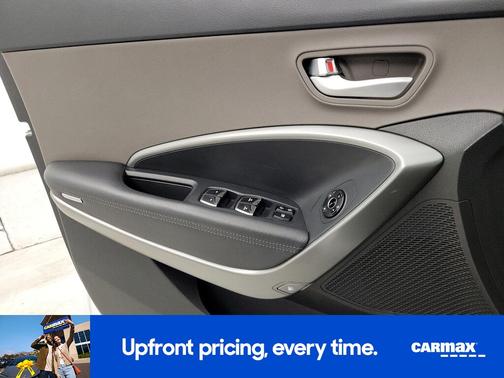 White 2018 Hyundai Santa Fe Sport 2.0T