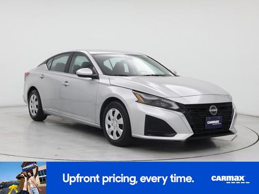 Silver 2023 Nissan Altima S