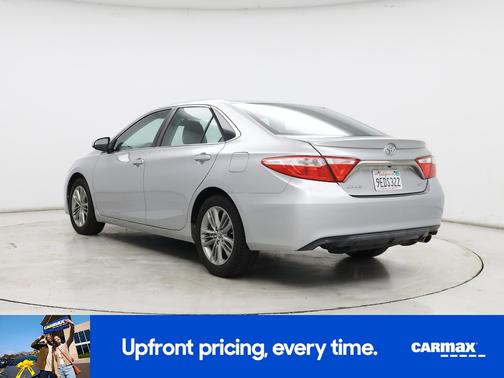 Silver 2015 Toyota Camry SE