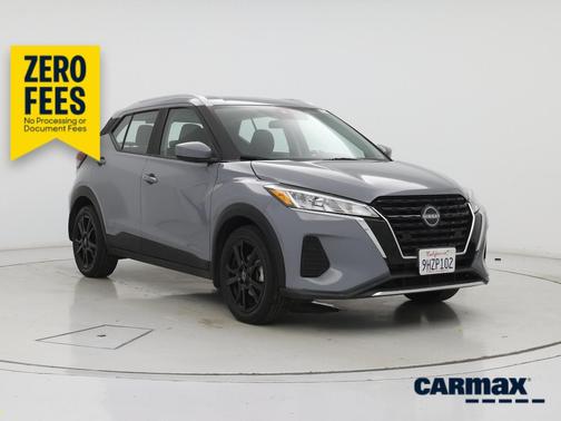 Gray 2023 Nissan Kicks SV