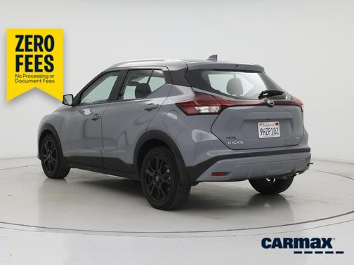 Gray 2023 Nissan Kicks SV