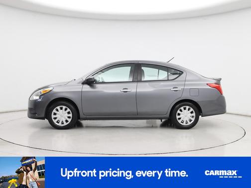 2018 Nissan Versa SV