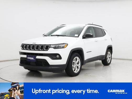 White 2024 Jeep Compass Latitude