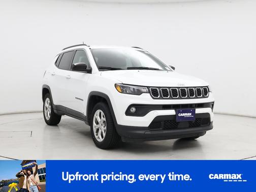 White 2024 Jeep Compass Latitude