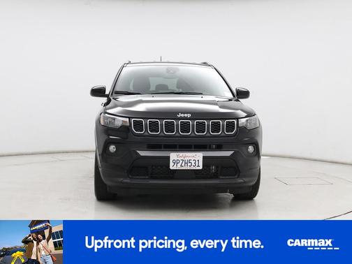 Black 2024 Jeep Compass Latitude