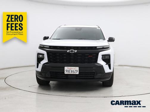 White 2026 Chevrolet Traverse RS