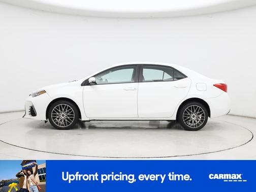 White 2017 Toyota Corolla SE