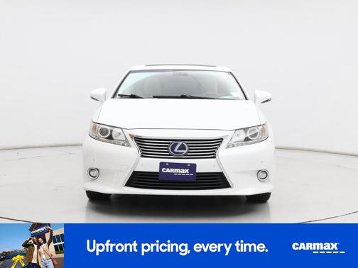 2014 Lexus ES 300h 