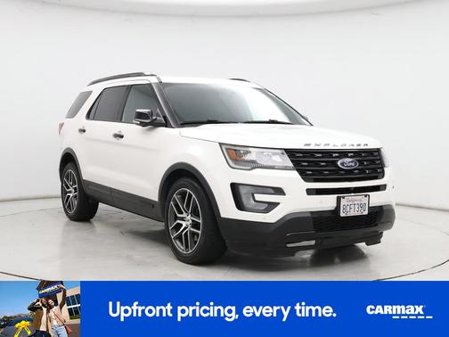 White 2017 Ford Explorer Sport