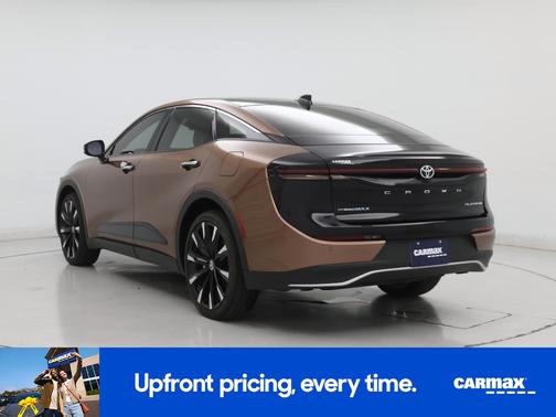 2023 Toyota Crown Platinum