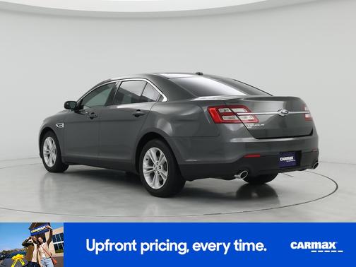 Gray 2018 Ford Taurus SE