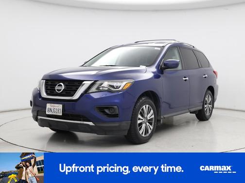 2019 Nissan Pathfinder SV