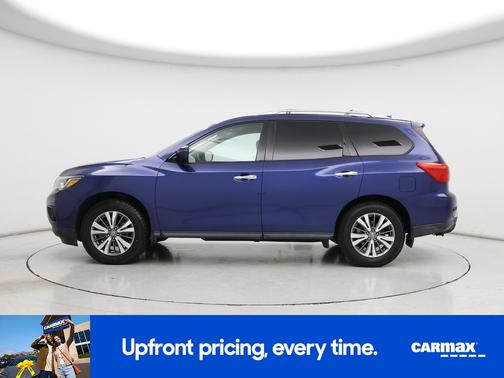 2019 Nissan Pathfinder SV