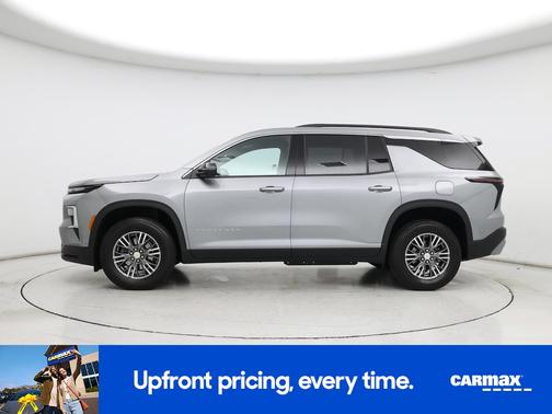 Silver 2024 Chevrolet Traverse LT