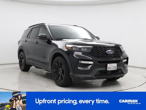 Black 2021 Ford Explorer ST