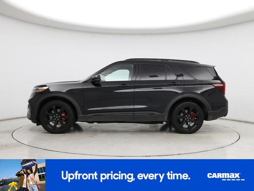 Black 2021 Ford Explorer ST