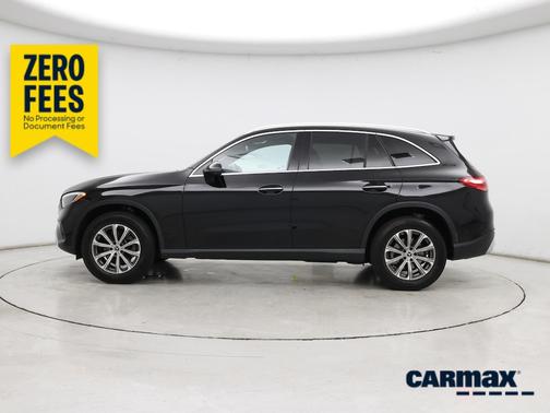 Black 2023 Mercedes-Benz GLC 300
