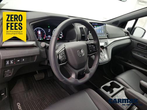 White 2025 Honda Odyssey Sport-L