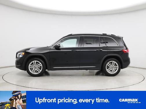 Black 2023 Mercedes-Benz GLB 250