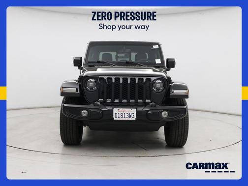 Black 2023 Jeep Gladiator High Altitude