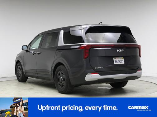 Gray 2025 Kia Carnival LXS
