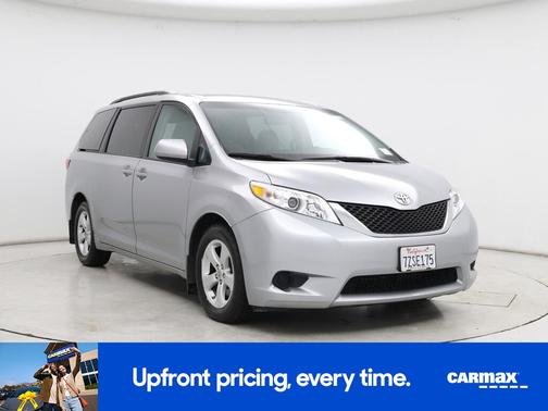 Silver 2017 Toyota Sienna LE