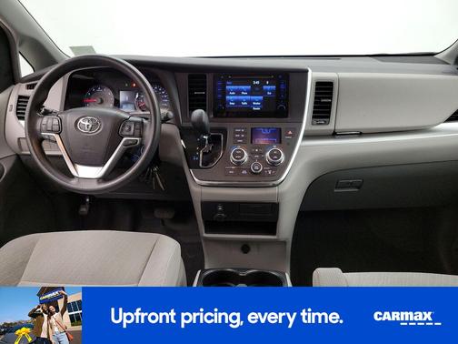 Silver 2017 Toyota Sienna LE