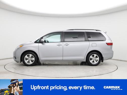 Silver 2017 Toyota Sienna LE
