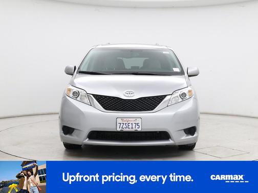 2017 Toyota Sienna LE