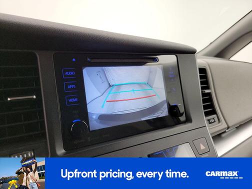 Silver 2017 Toyota Sienna LE