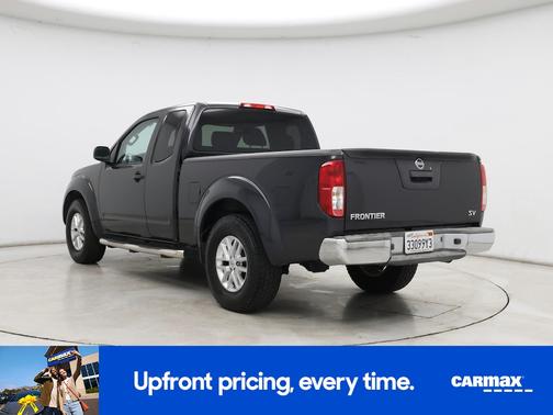 Gray 2015 Nissan Frontier SV