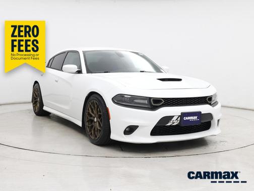 White 2018 Dodge Charger R/T Scat Pack