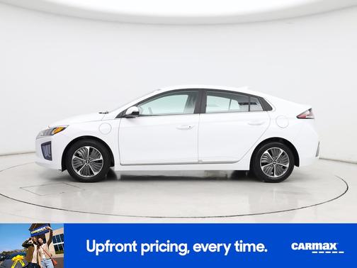 2022 Hyundai IONIQ Plug-In Hybrid SEL