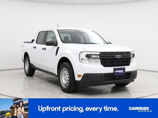 White 2024 Ford Maverick XL