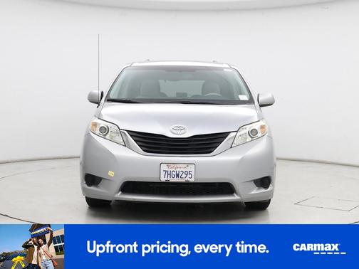 2014 Toyota Sienna LE