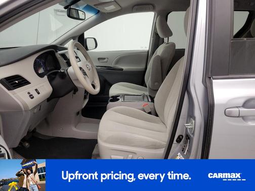 2014 Toyota Sienna LE