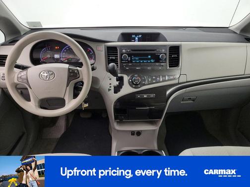 2014 Toyota Sienna LE