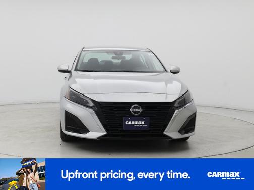 2023 Nissan Altima SV